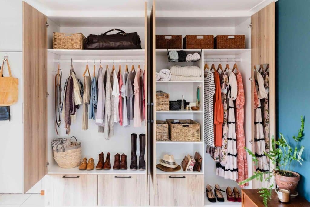 how to organize clothes in a small space