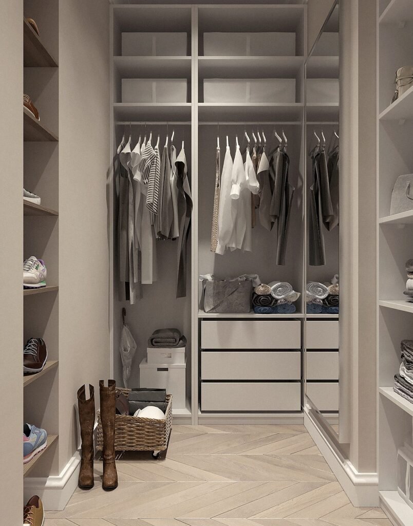 How to Organize Clothes at Home