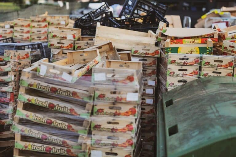 How Much Food Do Americans Waste Per Year?